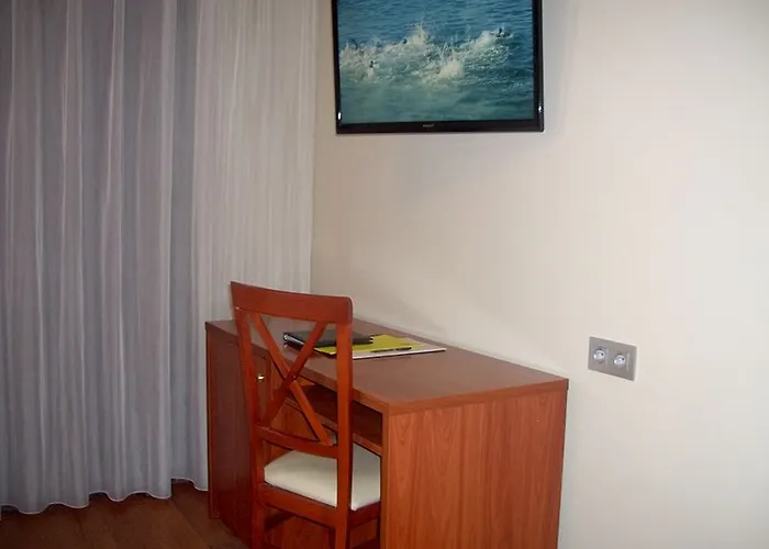 Отель Tarragona 3*